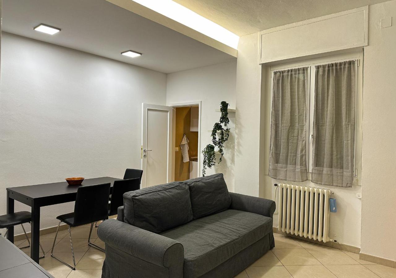 Modern Cenisio Apartment - Self Check-In & Parking Milan Exterior photo